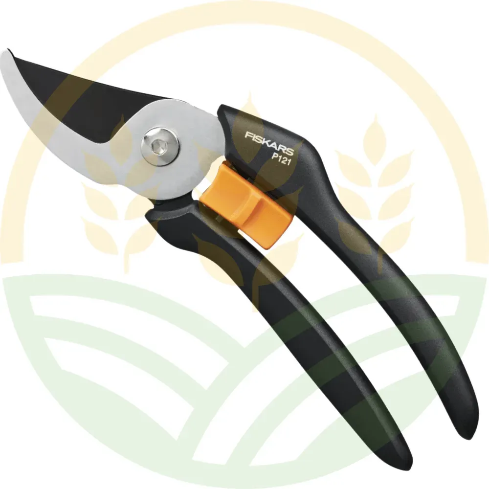 Tijera de Podar Bypass Fiskars Solid™ P121 | Agrokron