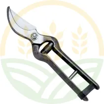 Forged Vineyard Pruning Shears 19cm Leather Lock | Agrokron